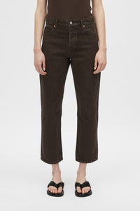 Close up view CAMILLA AND MARC Daria denim jean in espresso brown with cropped straight leg fit.