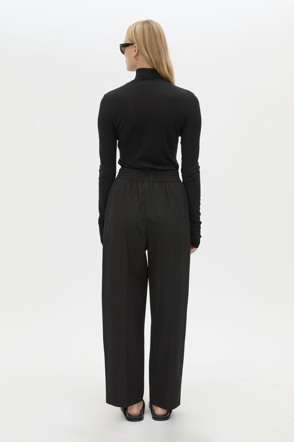 Sylvia Soft Suiting Pant