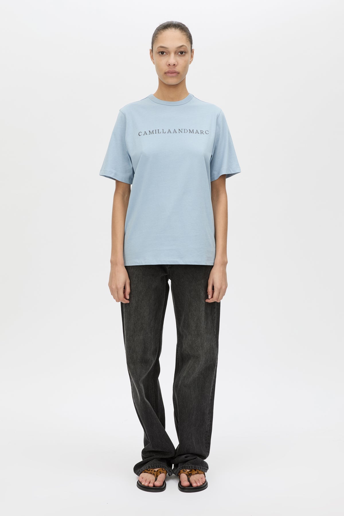 Athea Tee