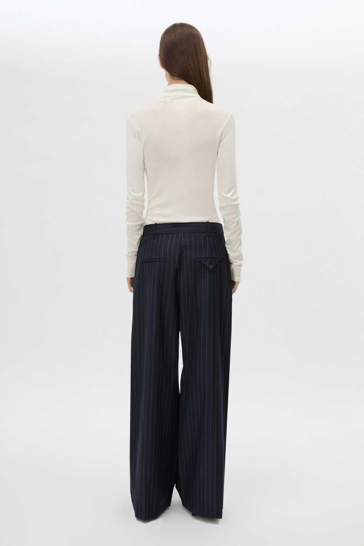 Barre High Neck Top
