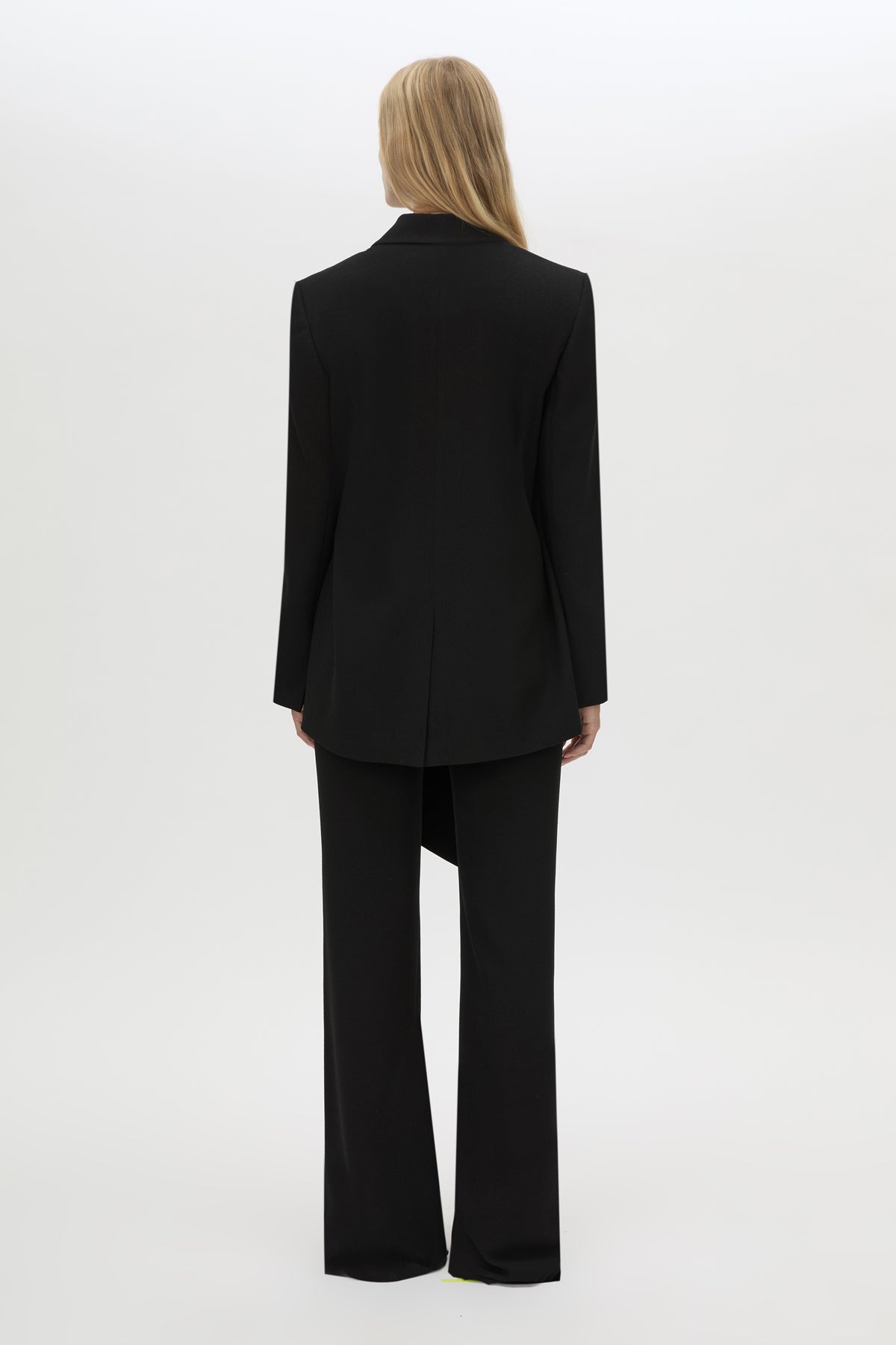 Darien Blazer