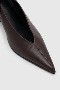 Rhys Leather Pump