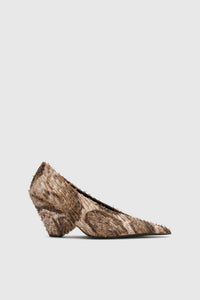 Side view CAMILLA AND MARC Rhys Snake Pump in laser‑cut snake‑embossed leather.