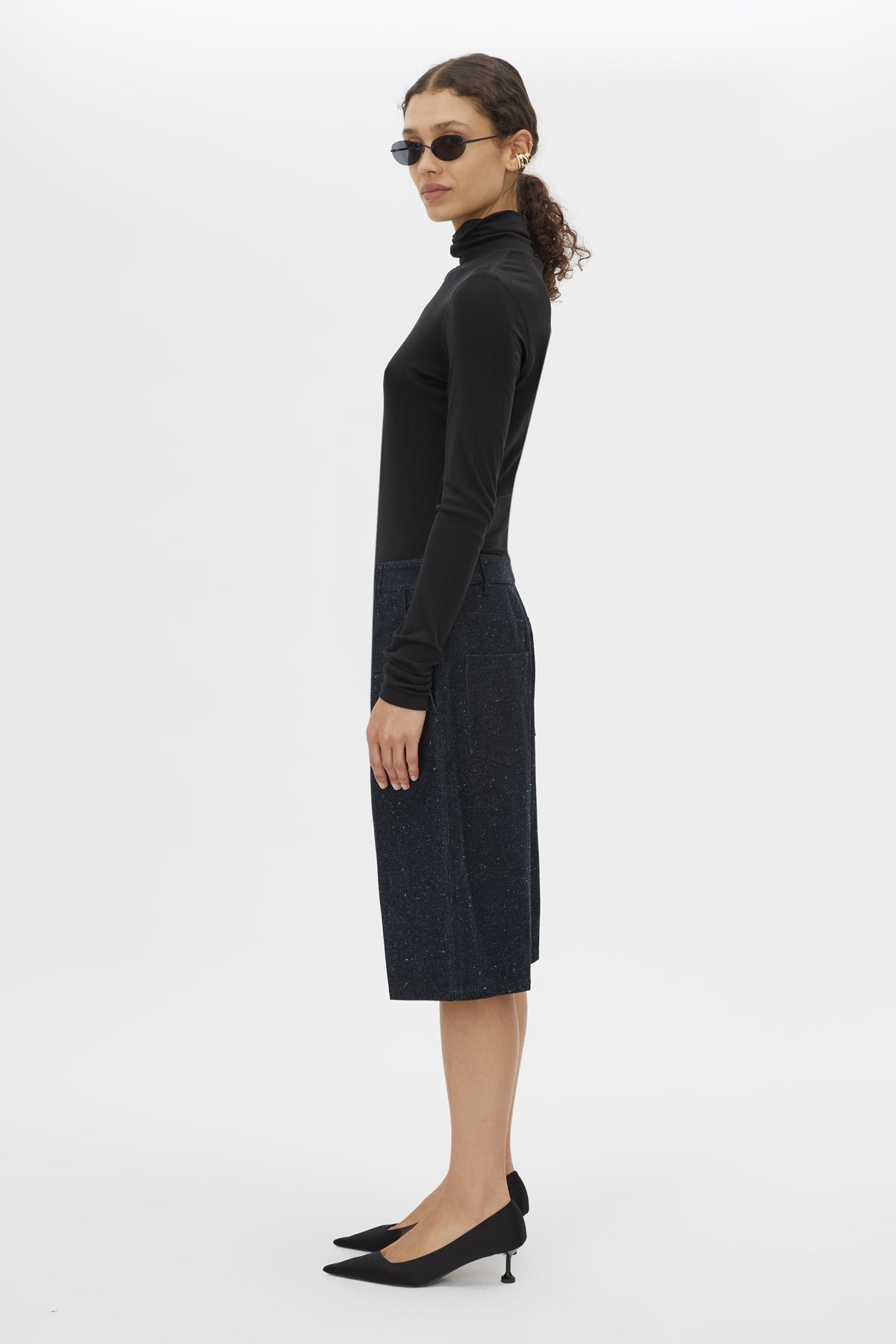 Side Styled Image - CAMILLA AND MARC Scope Short denim, textured mid-rise short in ink.