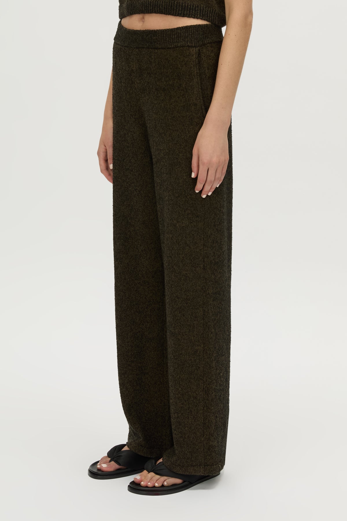 Soleo Textured Knit Pant