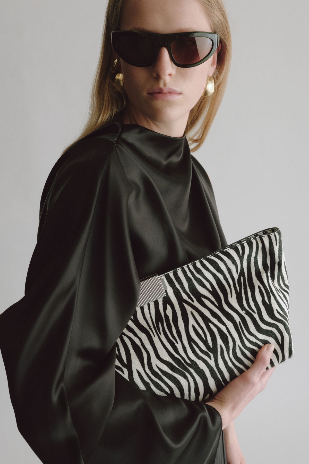 Poppy Zebra Clutch